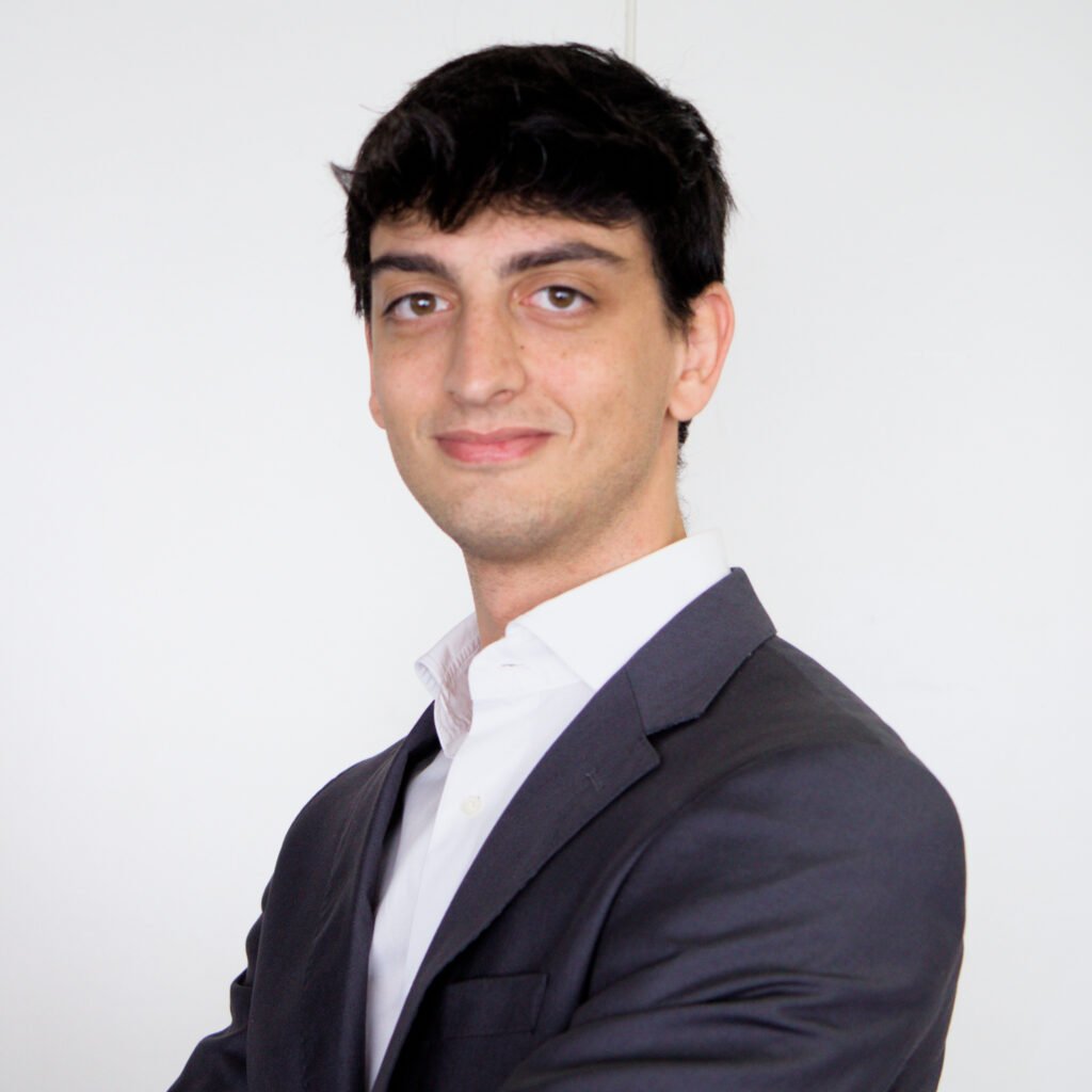 Fabrizio Lucrezi
